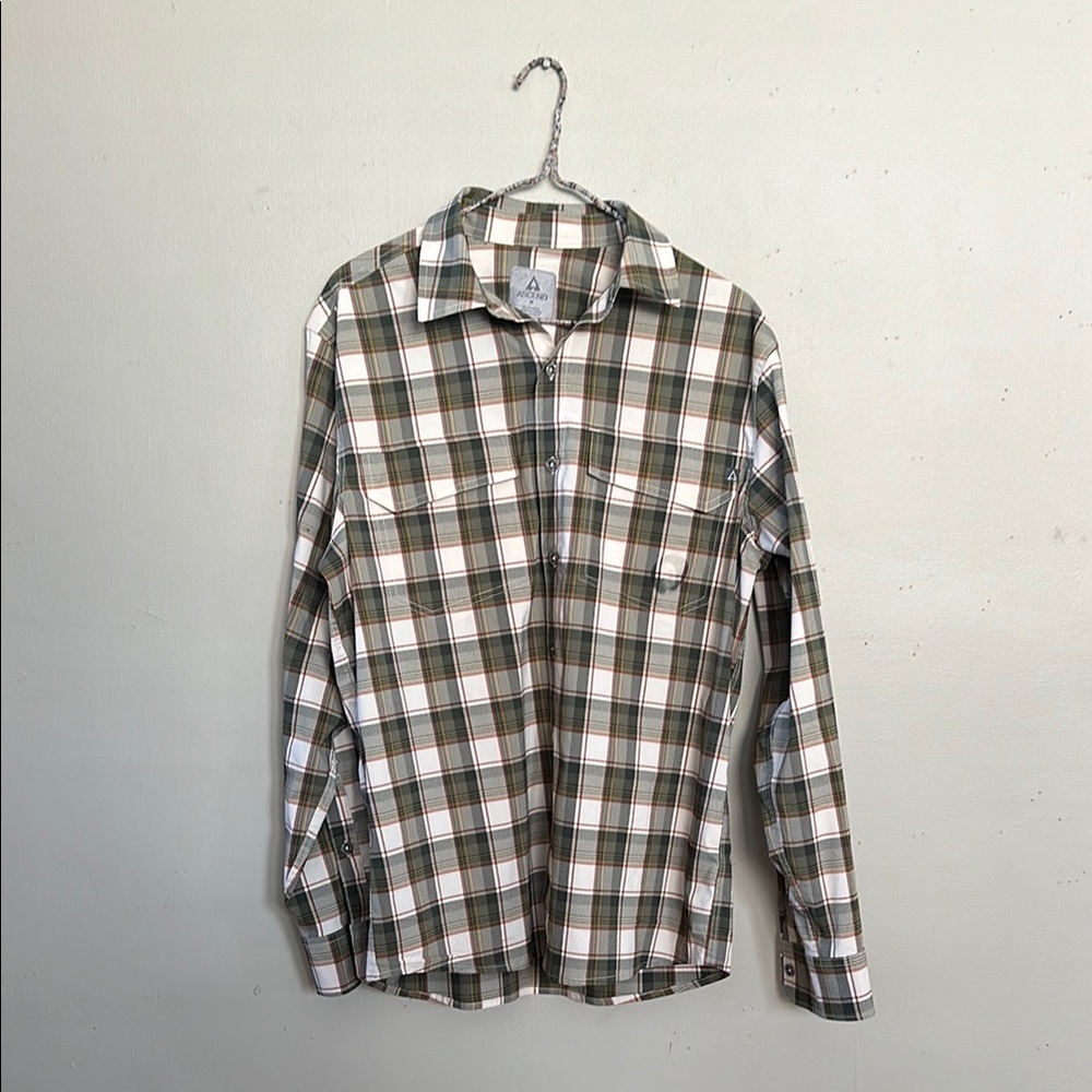 Patagonia Green Plaid Button-Up Shirt